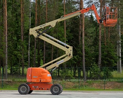 Коленчатый подъемник JLG 510AJ (3386 мото/час)