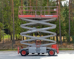 Ножничный подъемник Skyjack 9250 (700 мото/час)